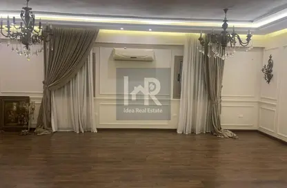 شقة - 3 غرف نوم - 3 حمامات للايجار في البنفسج 1 - البنفسج - مدينة القاهرة الجديدة - القاهرة