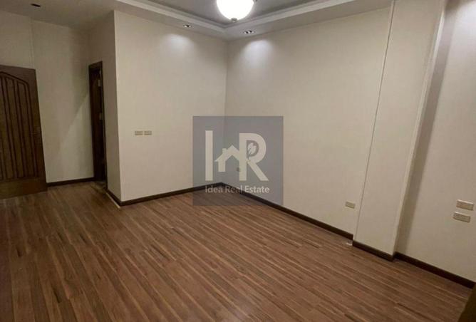 2OiPK7XXEfo - صورة العقار 2