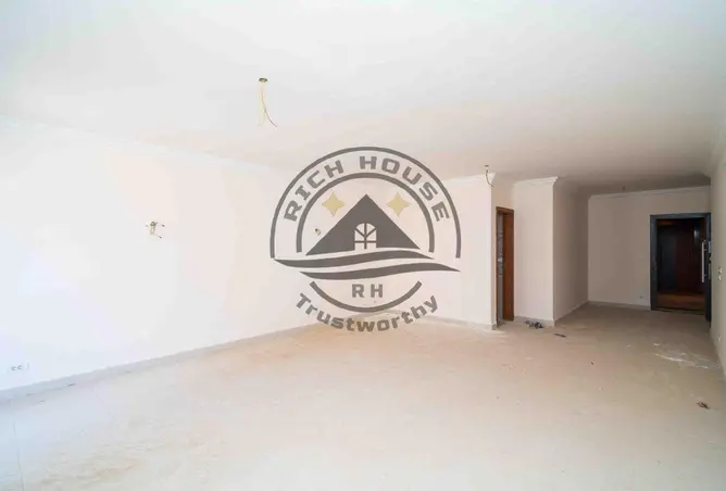 114357616 - Property Image 2