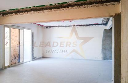 Apartment - 2 Bedrooms - 1 Bathroom for sale in Sidi Gaber St. - Sidi Gaber - Hay Sharq - Alexandria Apartment - 2 Bedrooms - 1 Bathroom for sale in Sidi Gaber St. - Sidi Gaber - Hay Sharq - Alexandria