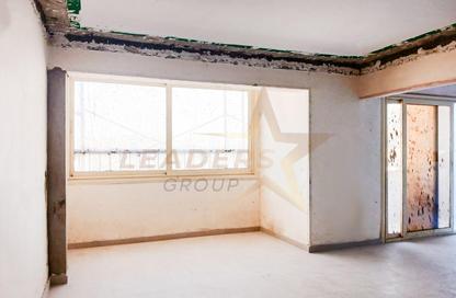 Apartment - 2 Bedrooms - 1 Bathroom for sale in Sidi Gaber St. - Sidi Gaber - Hay Sharq - Alexandria Apartment - 2 Bedrooms - 1 Bathroom for sale in Sidi Gaber St. - Sidi Gaber - Hay Sharq - Alexandria
