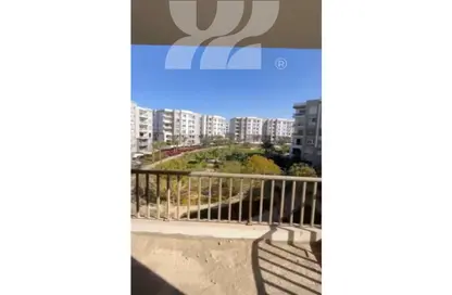 Apartment - 3 Bedrooms - 3 Bathrooms for sale in Hyde Park - New Cairo City - Cairo