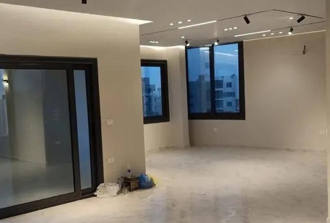 63638954 - صورة العقار 2