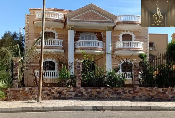 8619250 - Property Image 2