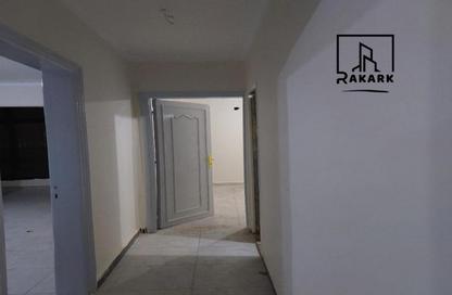 Apartment - 2 Bedrooms - 1 Bathroom for rent in Salah Salem St. - Roxy - Heliopolis - Masr El Gedida - Cairo