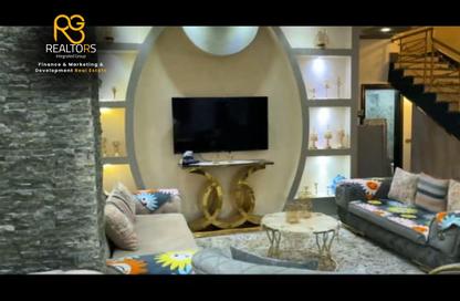 دوبلكس - 5 غرف نوم - 2 حمامات للبيع في لومين هايتس - كمبوندات الشيخ زايد - الشيخ زايد - الجيزة دوبلكس - 5 غرف نوم - 2 حمامات للبيع في لومين هايتس - كمبوندات الشيخ زايد - الشيخ زايد - الجيزة