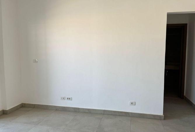 82796917 - صورة العقار 2