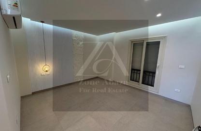 Apartment - 2 Bedrooms - 1 Bathroom for rent in Stone Residence - 5th Settlement Compounds - The 5th Settlement - New Cairo City - Cairo