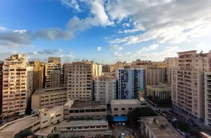 شقة - 3 غرف نوم - 3 حمامات للايجار في سموحة - حي شرق - الاسكندرية