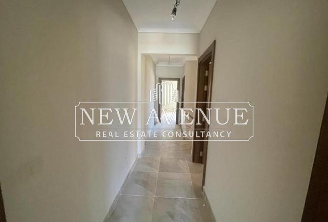 54751799 - Property Image 3