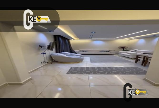 72710138 - Property Main Image