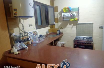 Apartment - 2 Bedrooms - 1 Bathroom for sale in Al Geish Road - Saraya - Sidi Beshr - Hay Awal El Montazah - Alexandria