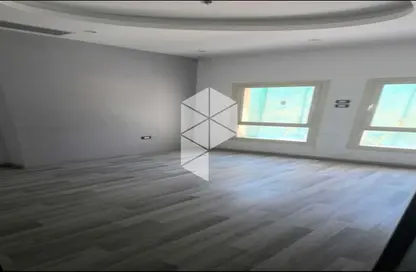 Office Space - 6 Bedrooms - 2 Bathrooms for rent in One Ninety Mall - South Teseen St. - The 5th Settlement - New Cairo City - Cairo