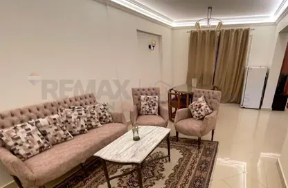 شقة - 2 غرف نوم - 2 حمامات للايجار في سموحة - حي شرق - الاسكندرية