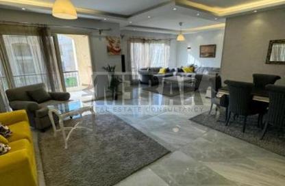 Apartment - 4 Bedrooms - 3 Bathrooms for sale in Stone Residence - 5th Settlement Compounds - The 5th Settlement - New Cairo City - Cairo
