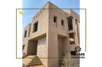 فيلا - 4 - 6 للبيع في ايفي - طريق مصر اسكندرية الصحراوي - الجيزة