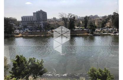 Apartment - 1 Bedroom - 2 Bathrooms for rent in Hassan Sabri St. - Zamalek - Cairo