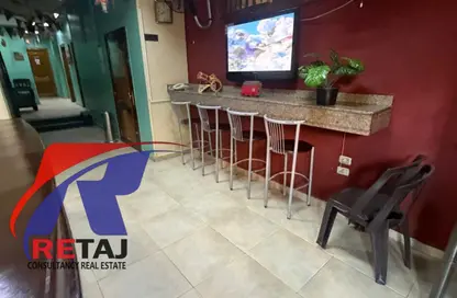 Office Space - 5 Bedrooms - 3 Bathrooms for sale in Ibn Ketebaa St. - Al Hadiqah Al Dawliyah - 7th District - Nasr City - Cairo