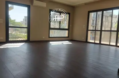 شقة - 2 غرف نوم - 3 حمامات للبيع في ذا كورت ياردز - كمبوندات الشيخ زايد - الشيخ زايد - الجيزة