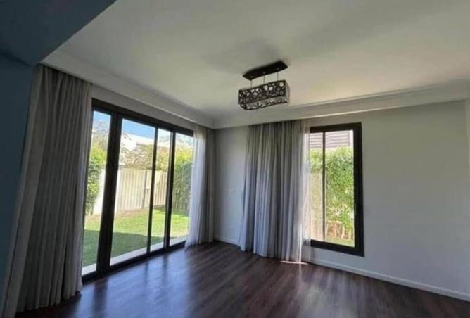 8553220 - Property Image 3