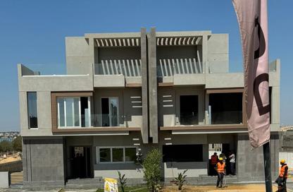 فيلا - 4 - 5 للبيع في في ليفيلز - كمبوندات الشيخ زايد - الشيخ زايد - الجيزة