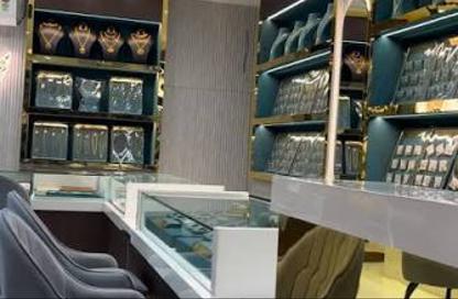 Shop - Studio for sale in El Mehwar El khadamy - Central Axis - 8th District - 6 October City - Giza Shop - Studio for sale in El Mehwar El khadamy - Central Axis - 8th District - 6 October City - Giza