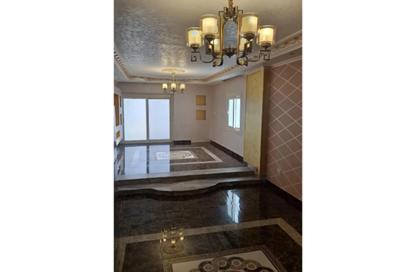 Apartment - 3 Bedrooms - 2 Bathrooms for sale in Dr Ismail Wahbi St. - 10th Zone - Nasr City - Cairo