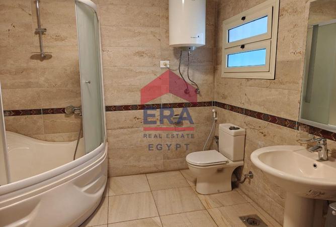 66432287 - Property Image 3