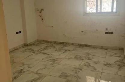 Apartment - 3 Bedrooms - 2 Bathrooms for rent in Al Imam Zain Al Abdeen St. - El Banafseg 9 - El Banafseg - New Cairo City - Cairo Apartment - 3 Bedrooms - 2 Bathrooms for rent in Al Imam Zain Al Abdeen St. - El Banafseg 9 - El Banafseg - New Cairo City - Cairo