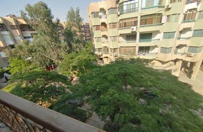 Apartment - 2 Bedrooms - 2 Bathrooms for sale in 2nd Sector - Zahraa El Maadi - Hay El Maadi - Cairo