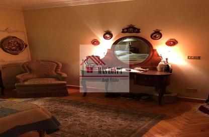 Apartment - 4 Bedrooms - 3 Bathrooms for sale in Mosadak St. - Dokki - Giza