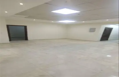 طابق كامل - استوديو - 5 حمامات للايجار في شارع عباس العقاد - المنطقة الأولى - مدينة نصر - القاهرة