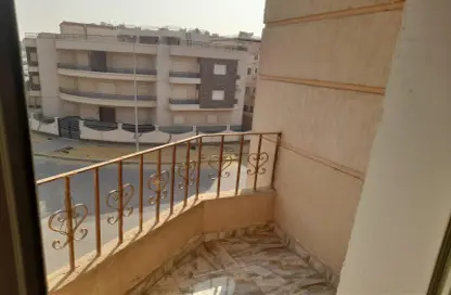 شقة - 3 غرف نوم - 3 حمامات للايجار في البنفسج 6 - البنفسج - مدينة القاهرة الجديدة - القاهرة