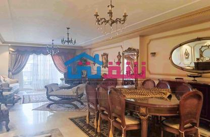 شقة - 4 غرف نوم - 4 حمامات للبيع في سموحة - حي شرق - الاسكندرية
