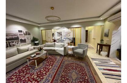 Apartment - 3 Bedrooms - 2 Bathrooms for sale in Bahgat Ali St. (Ebn Al Nabeh) - Zamalek - Cairo Apartment - 3 Bedrooms - 2 Bathrooms for sale in Bahgat Ali St. (Ebn Al Nabeh) - Zamalek - Cairo