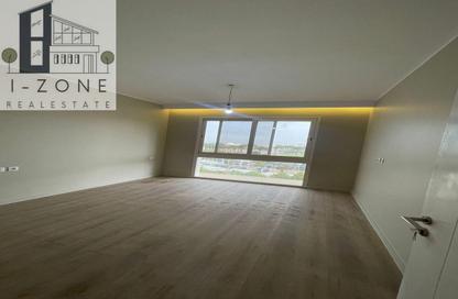 Apartment - 3 Bedrooms - 3 Bathrooms for rent in The Fourteen Golf Residences - Uptown Cairo - Mokattam - Cairo
