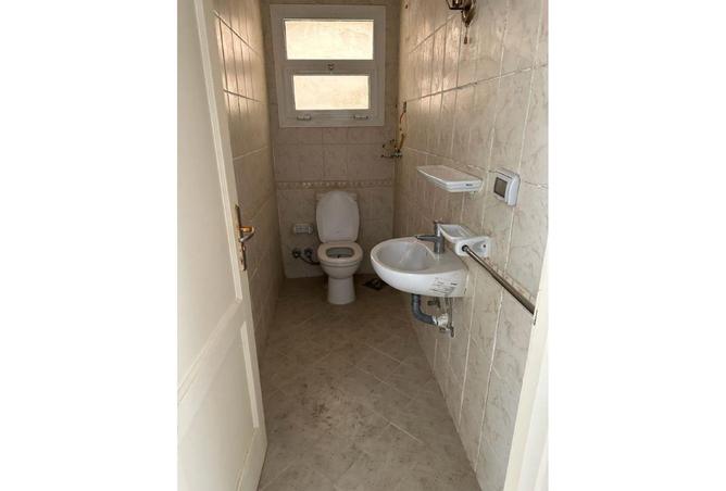 8589373 - Property Image 2