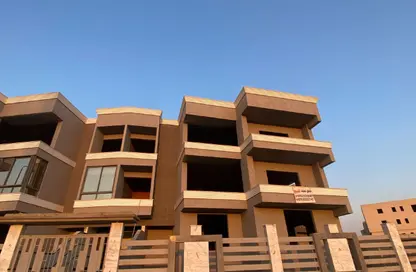 Apartment - 4 Bedrooms - 3 Bathrooms for sale in West Golf Extension - El Katameya Compounds - El Katameya - New Cairo City - Cairo Apartment - 4 Bedrooms - 3 Bathrooms for sale in West Golf Extension - El Katameya Compounds - El Katameya - New Cairo City - Cairo