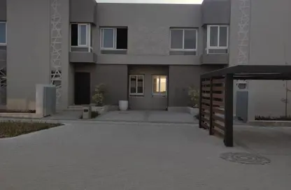 Townhouse - 3 Bedrooms - 3 Bathrooms for sale in Badya Palm Hills - 6 October Compounds - 6 October City - Giza Townhouse - 3 Bedrooms - 3 Bathrooms for sale in Badya Palm Hills - 6 October Compounds - 6 October City - Giza