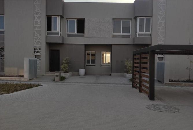 55993184 - Property Main Image