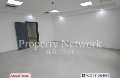 Clinic - Studio - 1 Bathroom for rent in North Lotus - El Lotus - New Cairo City - Cairo