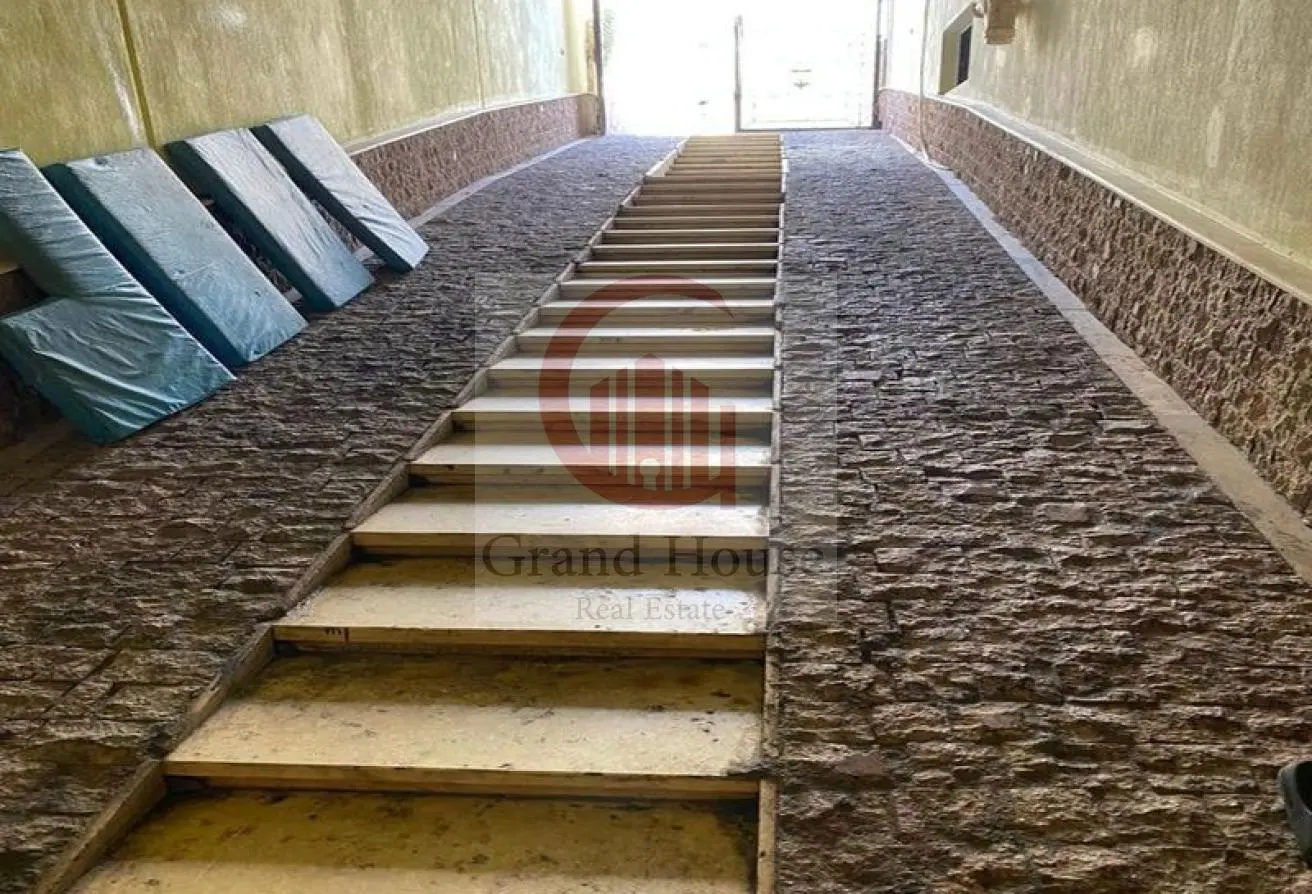 112978520 - Property Main Image