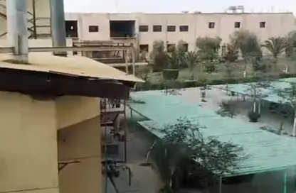 مصنع - استوديو - 5 حمامات للبيع في المنطقة الصناعية - مدينة العبور - القليوبية