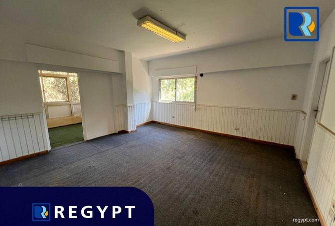 70088210 - Property Image 3