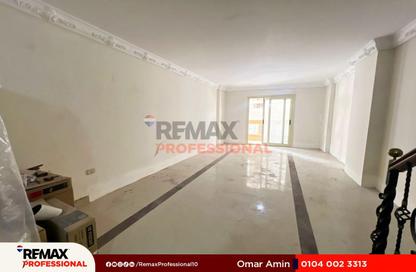 Apartment - 3 Bedrooms - 2 Bathrooms for sale in Ibrahim Nosseir St. - Laurent - Hay Sharq - Alexandria