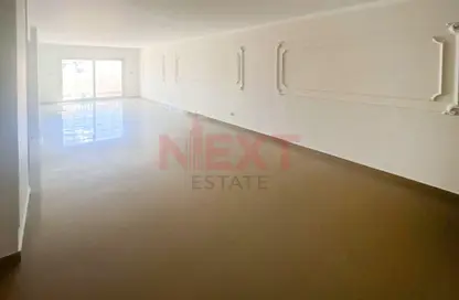 Apartment - 3 Bedrooms - 2 Bathrooms for sale in Mohamed Fawzy Moaz St. - Smouha - Hay Sharq - Alexandria Apartment - 3 Bedrooms - 2 Bathrooms for sale in Mohamed Fawzy Moaz St. - Smouha - Hay Sharq - Alexandria