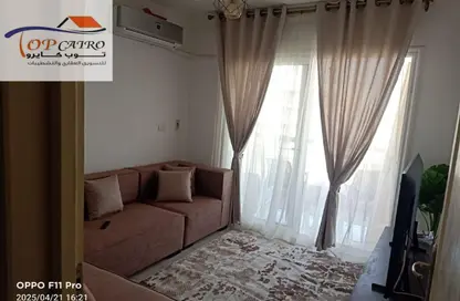 شقة - 3 غرف نوم - 2 حمامات للايجار في B12 - مدينتي - القاهرة