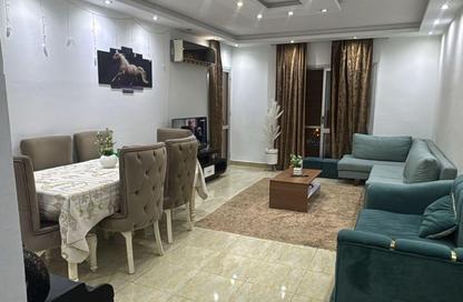 Apartment - 2 Bedrooms - 1 Bathroom for rent in El Rehab Extension - Al Rehab - New Cairo City - Cairo
