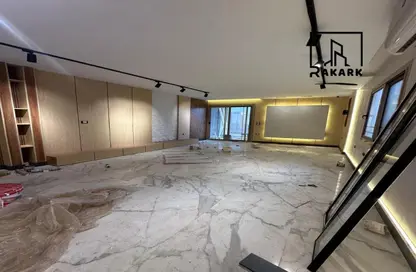 Office Space - 3 Bedrooms - 1 Bathroom for rent in Masaken Sheraton - Sheraton Al Matar - El Nozha - Cairo