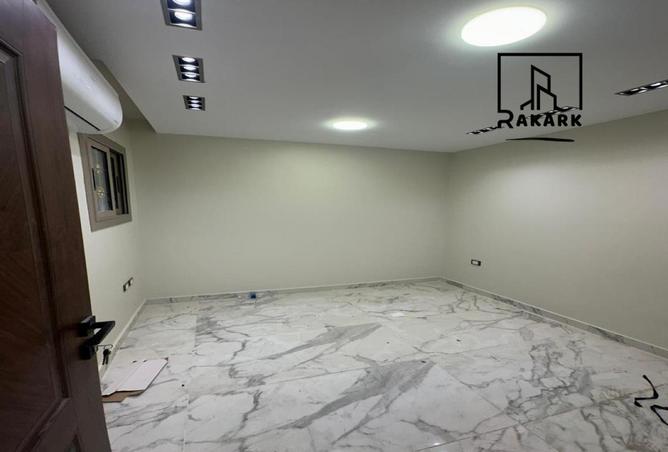 52442841 - Property Image 3